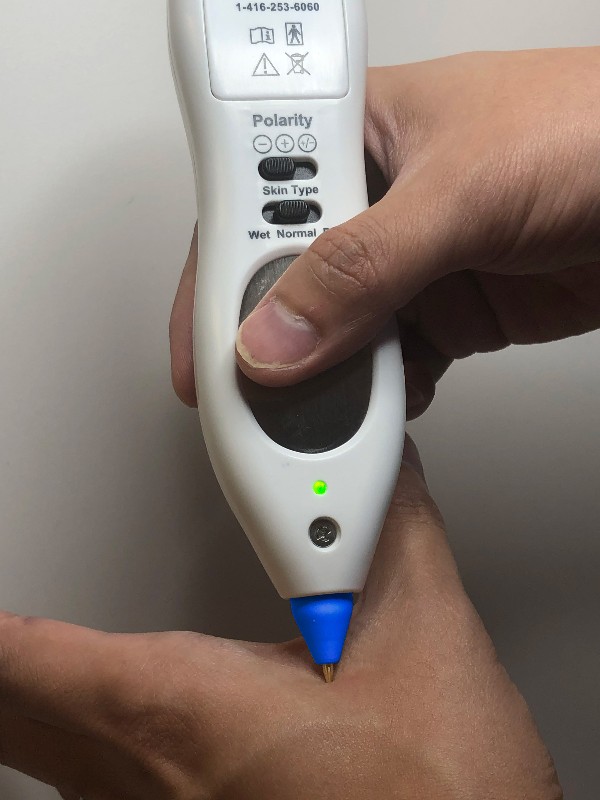 Dolphin Neurostim application on a point